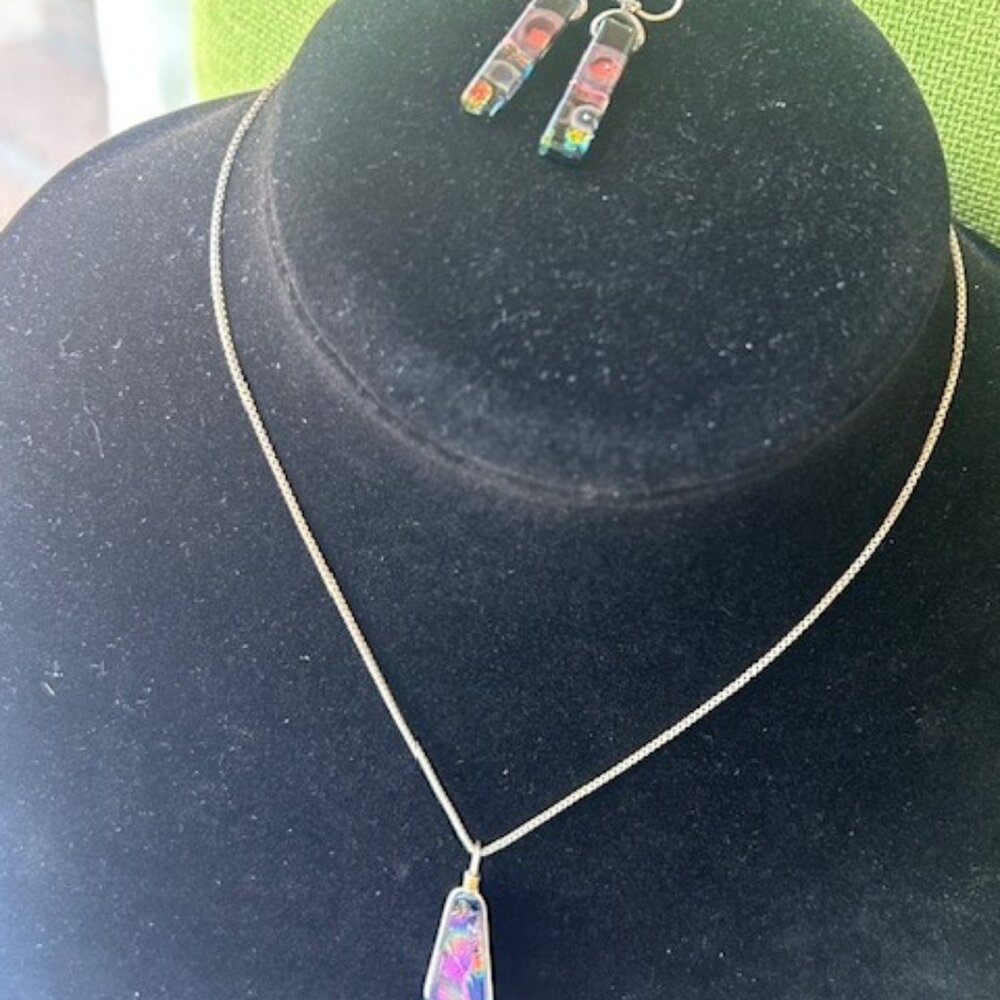 925 Silver Dichroic Glass Rainbow Purple Pendant Necklace Earrings SET - Picture 5 of 6